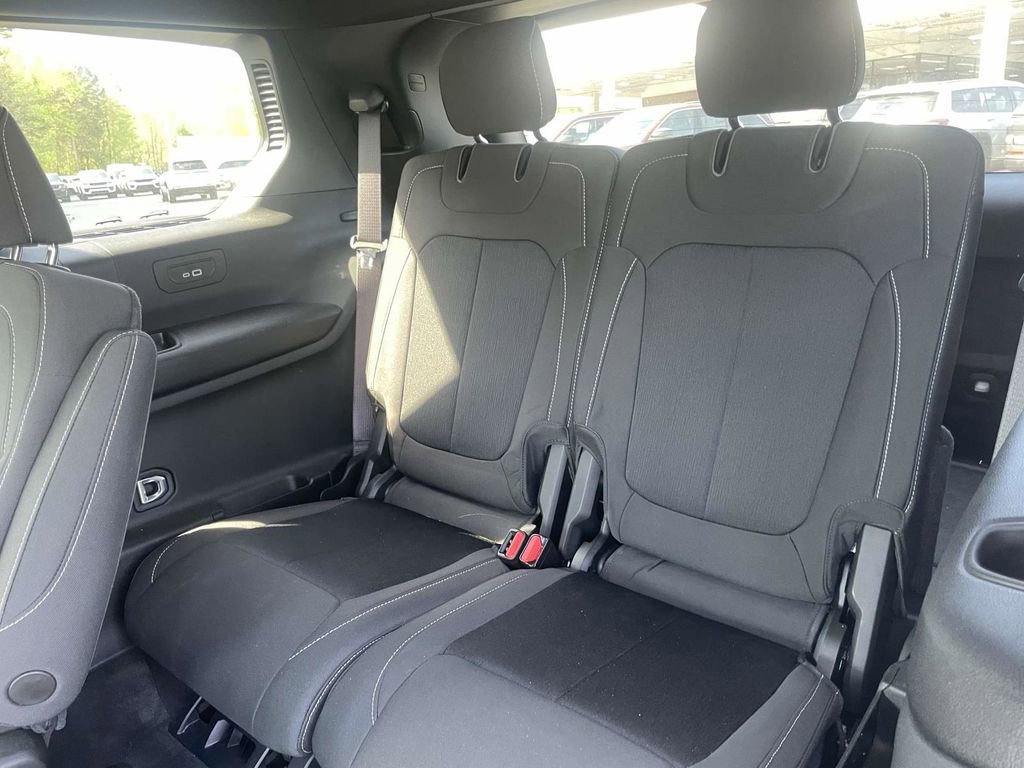 Certified 2025 Jeep Grand Cherokee L Laredo w/ Luxury Tech Group I image 22