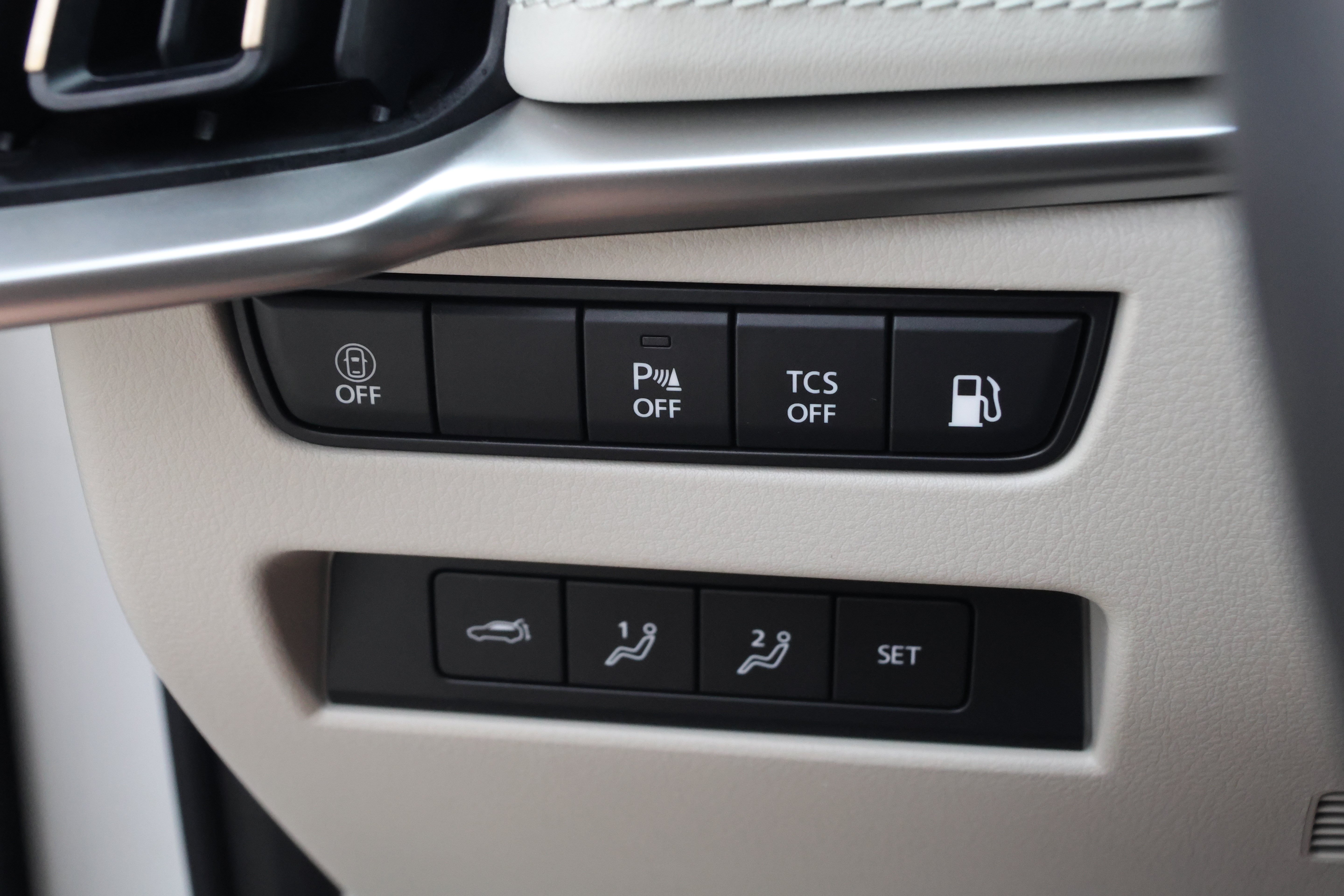 Used 2024 MAZDA CX-90 Plug-In Hybrid w/ Premium Plus AWD/4WD image 15