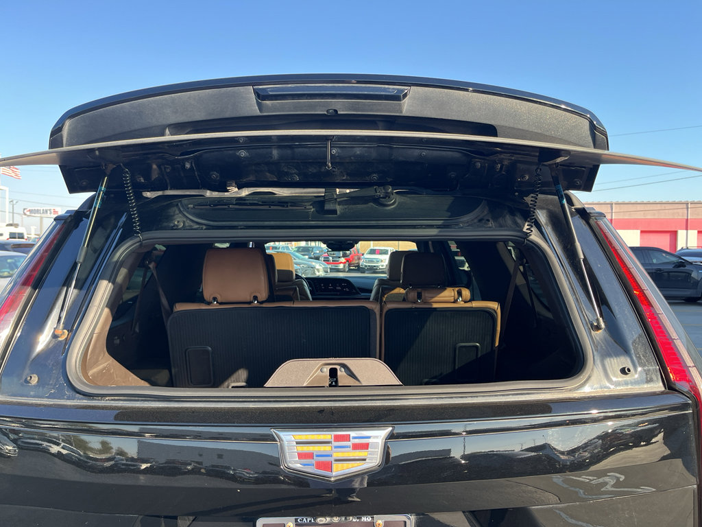 Used 2021 Cadillac Escalade ESV Sport w/ Driver Assist Tech Package AWD/4WD image 38