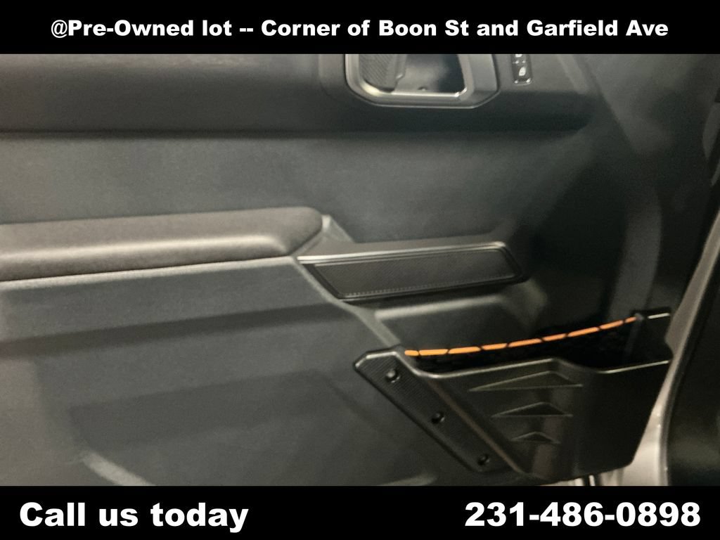 Used 2024 Ford Bronco Badlands w/ Sasquatch Package AWD/4WD image 15