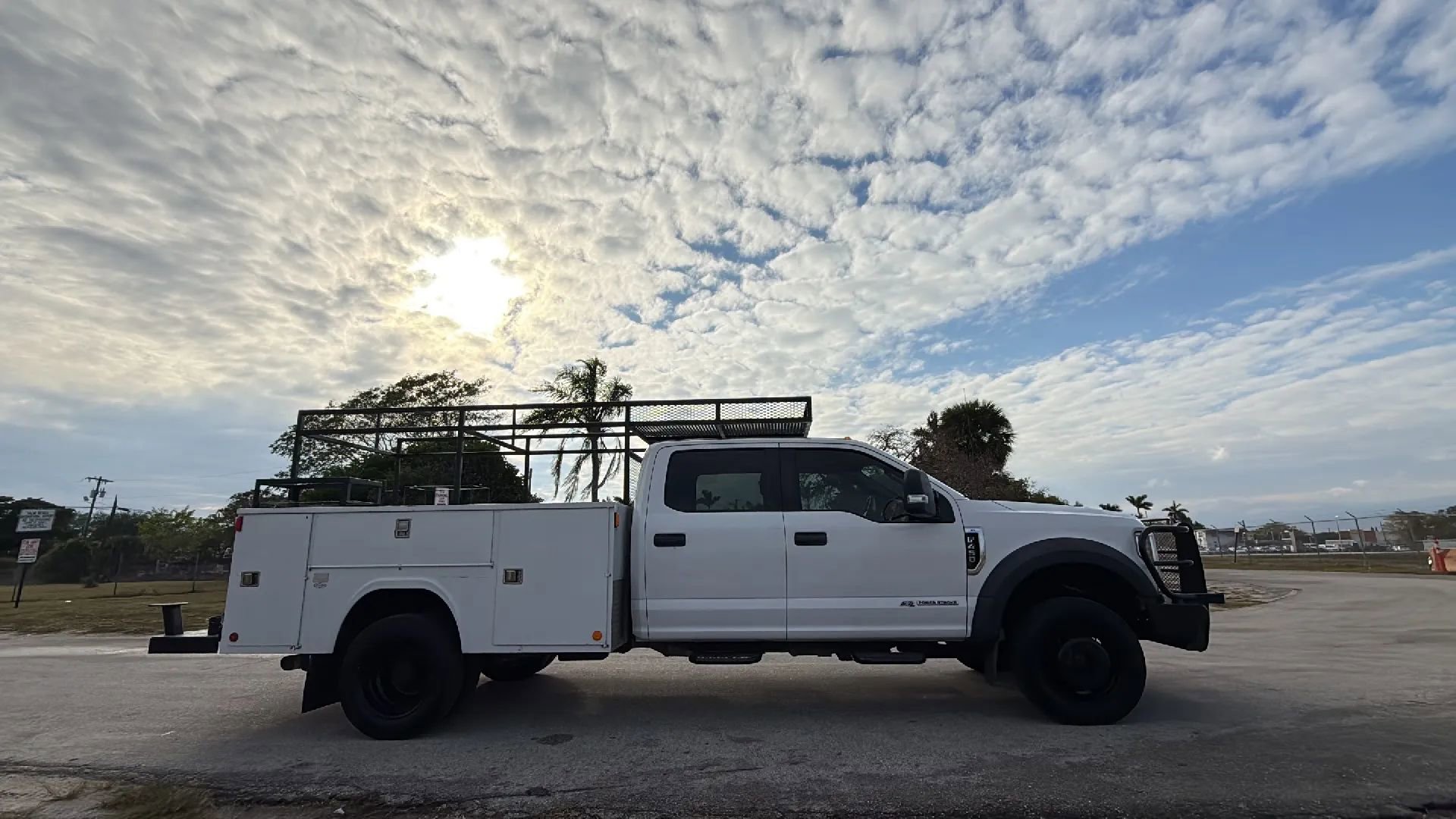 Used 2019 Ford F450 XL w/ Power Equipment Group image 5