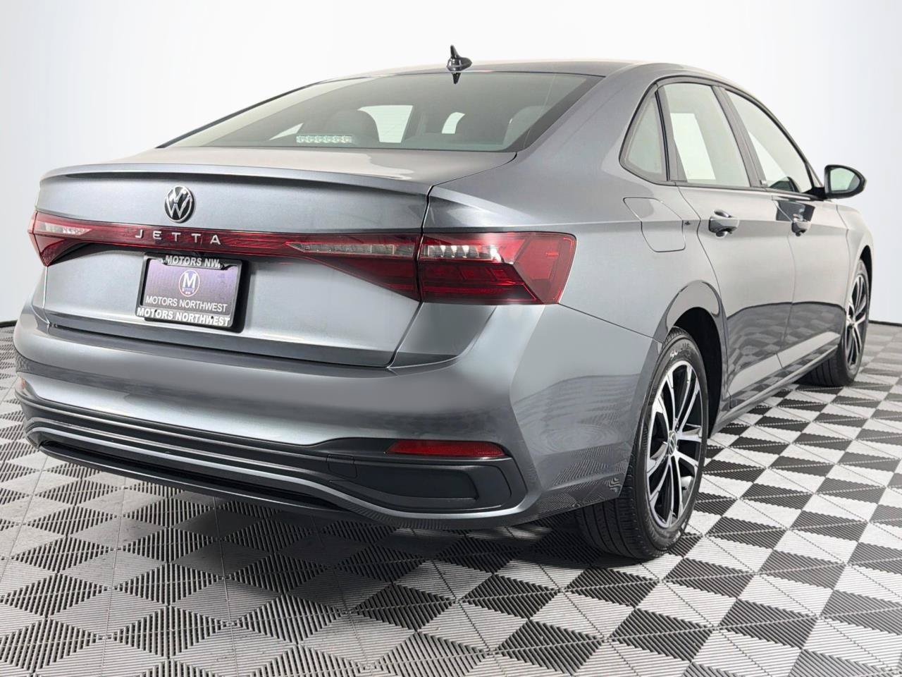 Used 2025 Volkswagen Jetta Sport FWD image 25