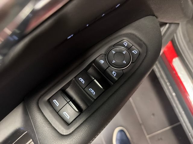Certified 2024 Cadillac XT6 Luxury FWD image 11