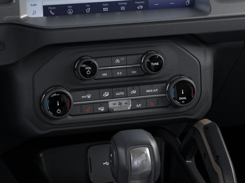 New 2026 Ford Bronco Badlands w/ Black Appearance Package AWD/4WD image 16