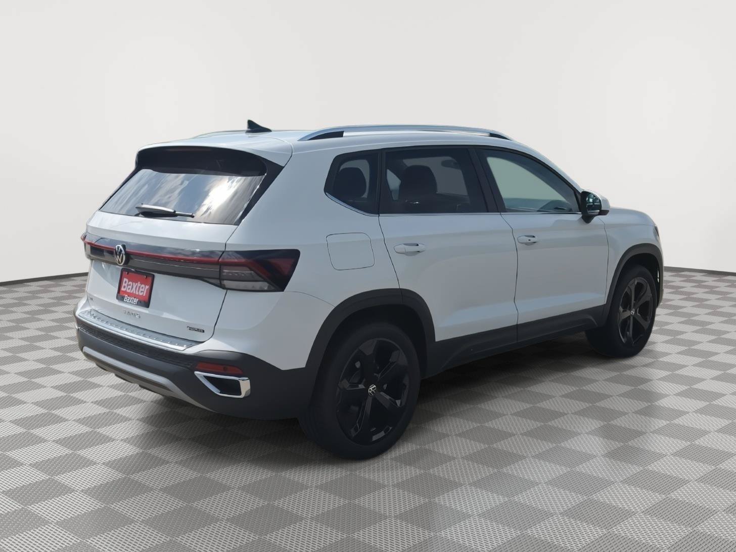 Used 2025 Volkswagen Taos SEL w/ Black Wheel Plus Package AWD/4WD image 11