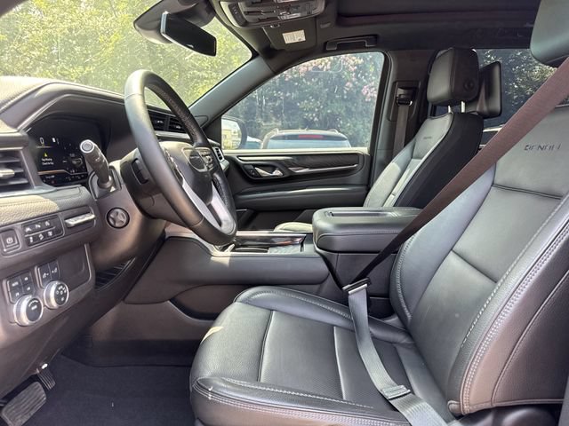 Used 2023 GMC Yukon Denali AWD/4WD image 14