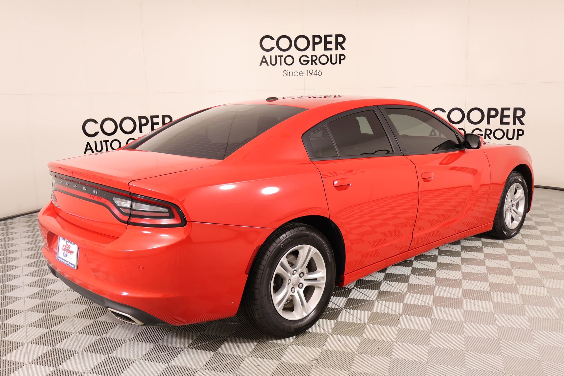 Used 2022 Dodge Charger SXT RWD image 19