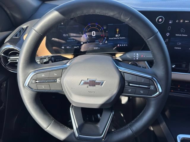 Used 2025 Chevrolet Equinox ACTIV w/ Safety and Technology Package AWD/4WD image 26