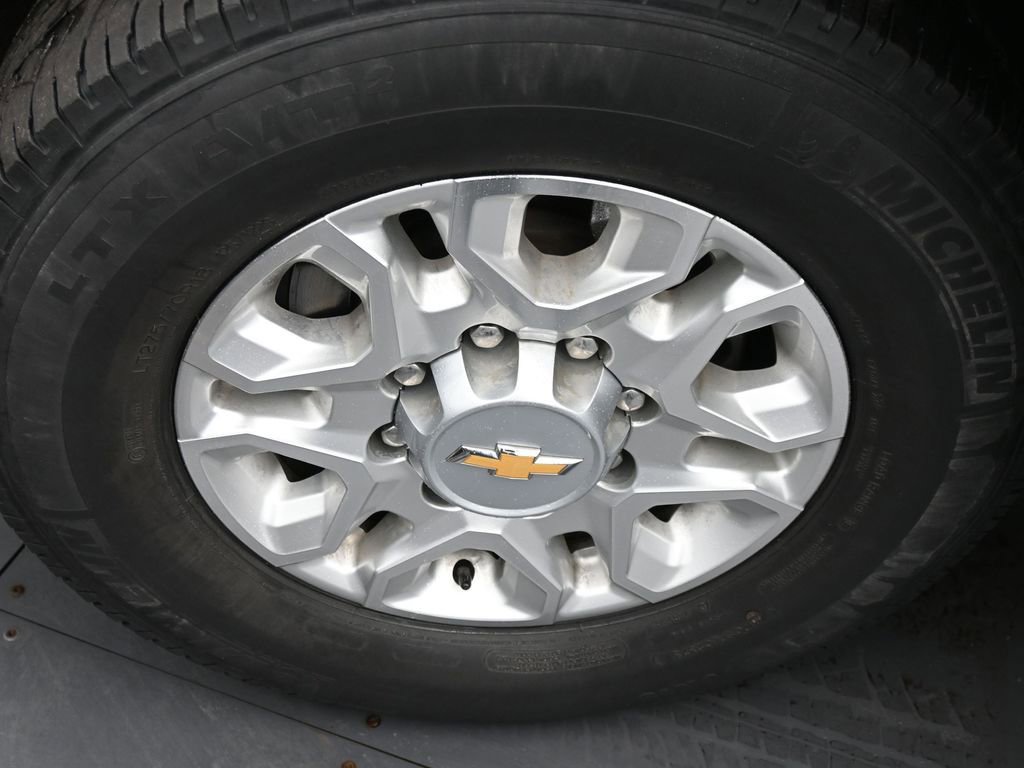 Used 2023 Chevrolet Silverado 2500 LT w/ Convenience Package image 19