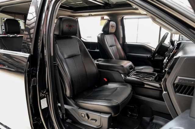 Used 2021 Ford F250 Lariat w/ Lariat Ultimate Package AWD/4WD image 38