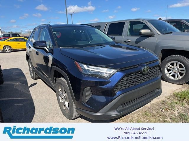Used 2025 Toyota RAV4 XLE AWD/4WD image 1