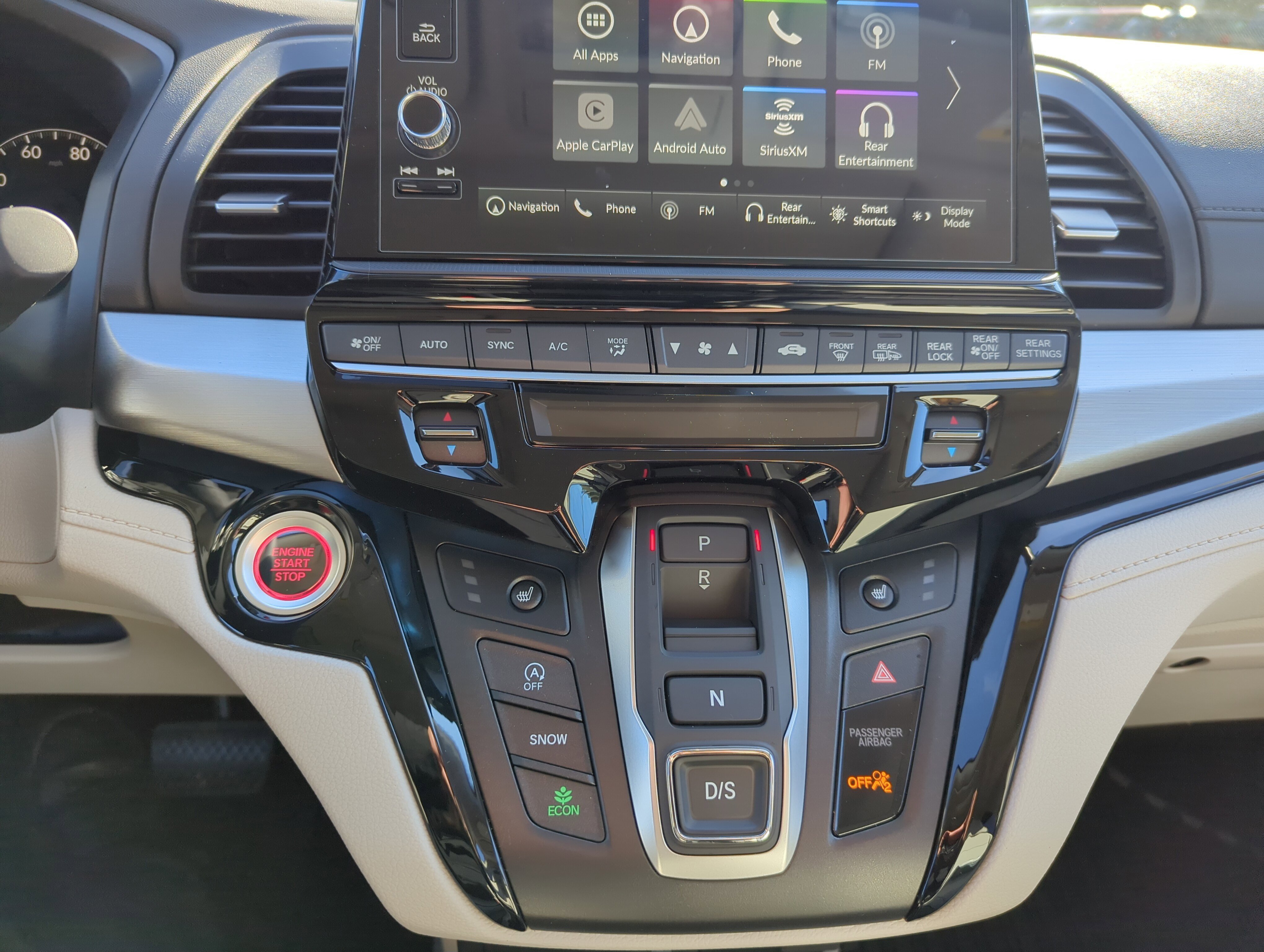 New 2026 Honda Odyssey Touring image 25