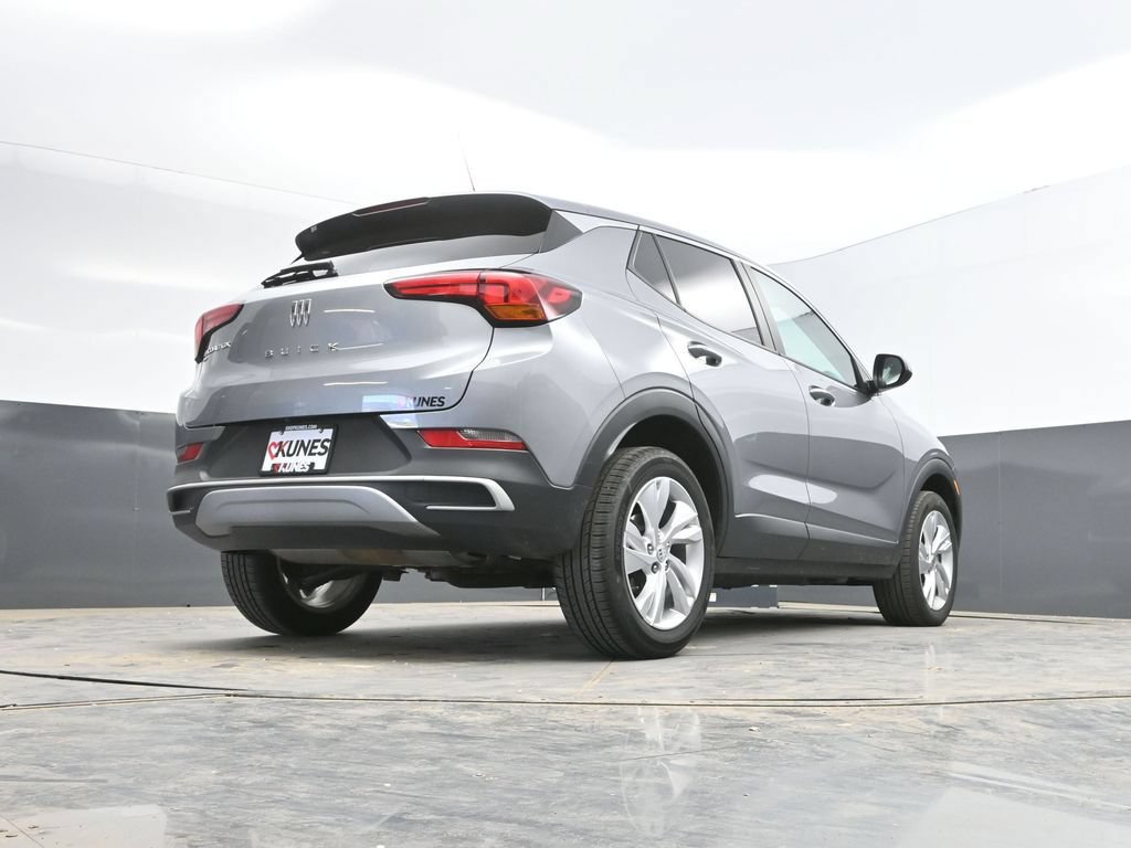 Used 2025 Buick Encore GX Preferred AWD/4WD image 43