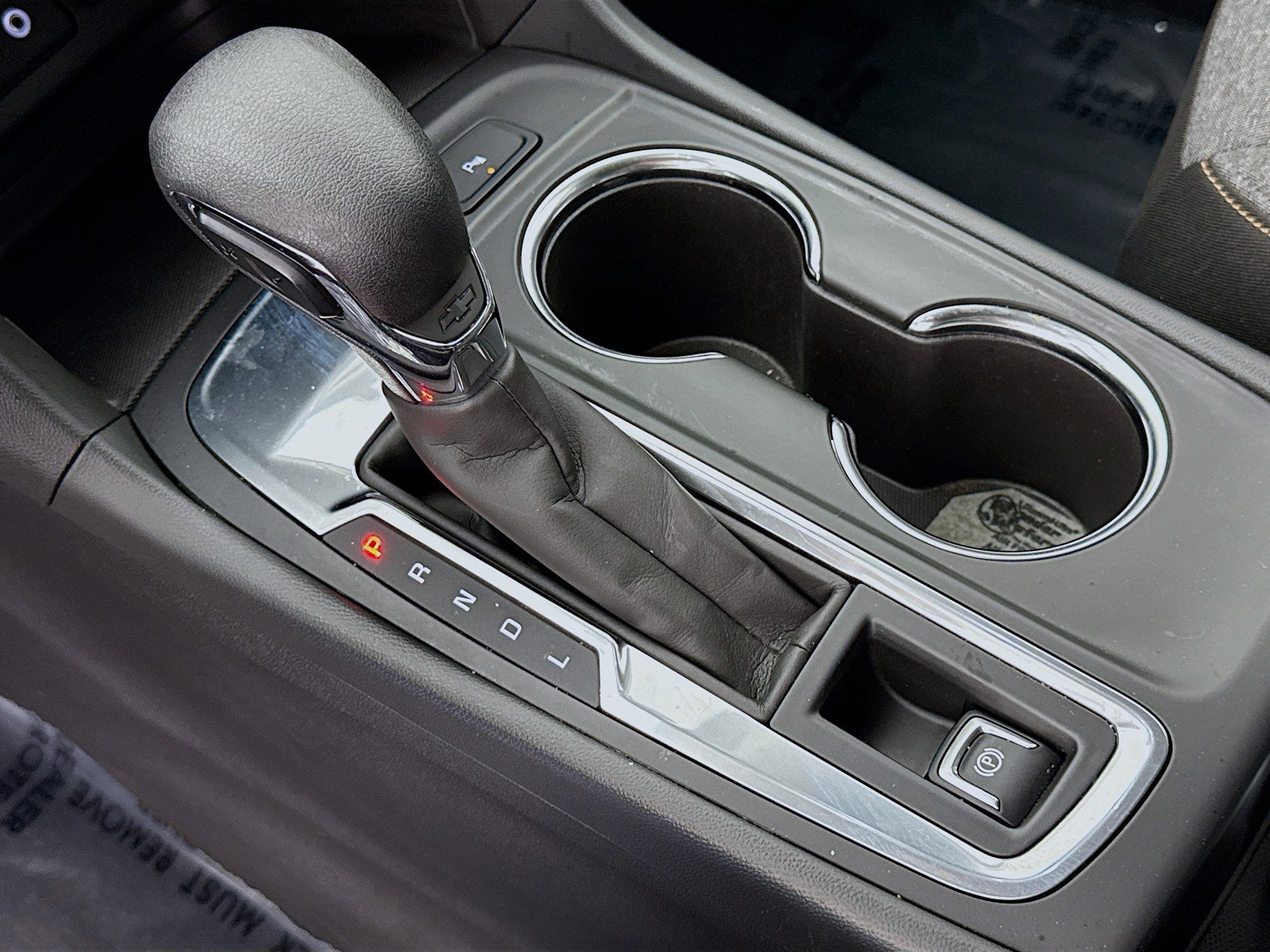 Used 2024 Chevrolet Equinox LT image 17