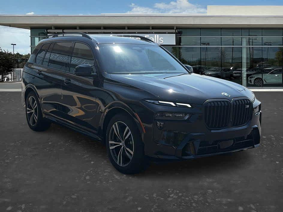 New 2026 BMW X7 M60i AWD/4WD image 1