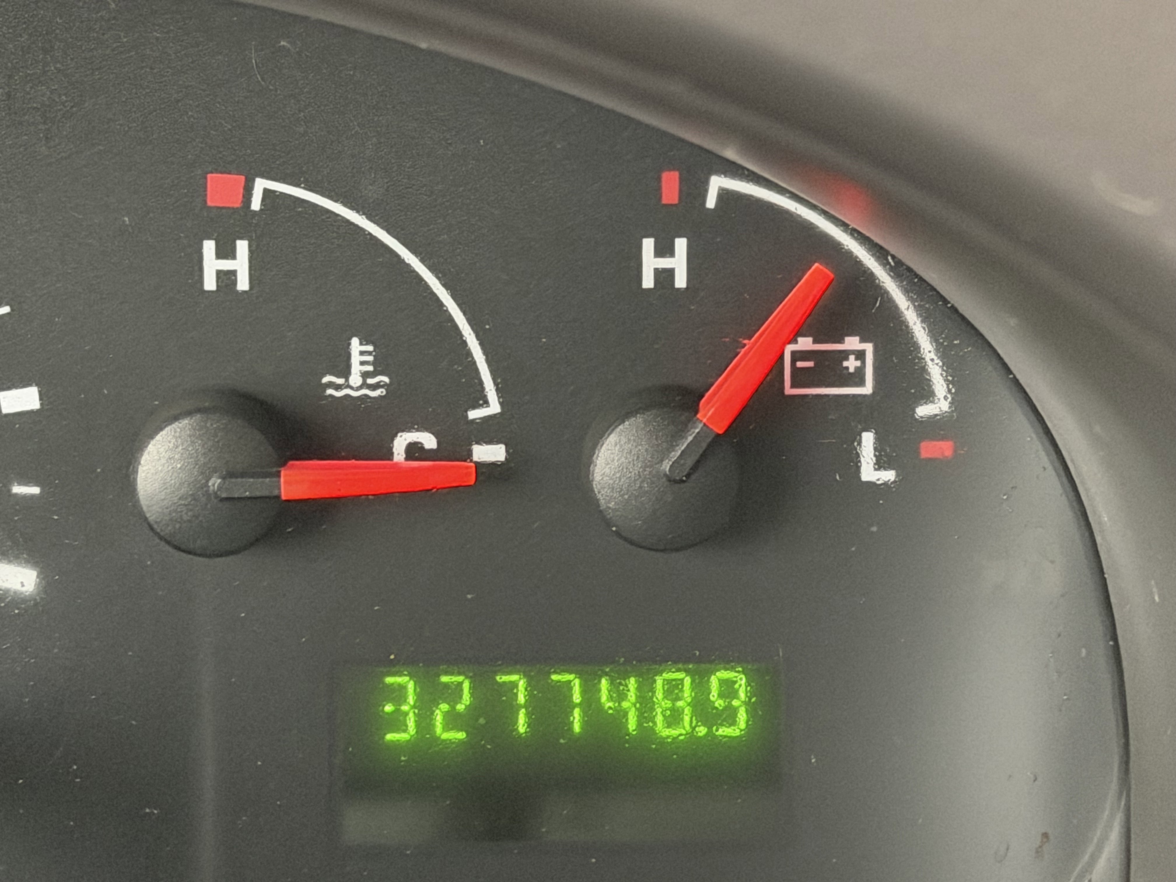 Used 2006 Ford E-250 and Econoline 250 image 13