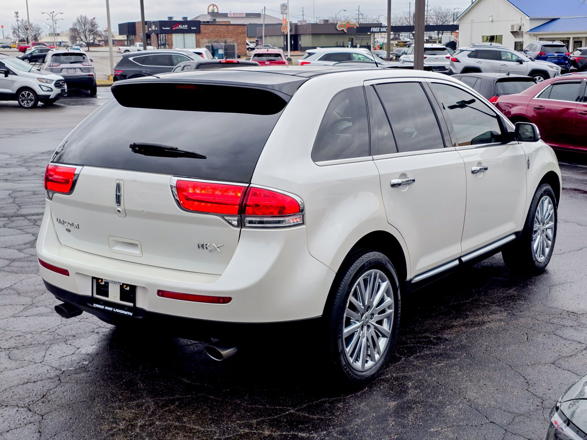 Used 2015 Lincoln MKX FWD w/ Equipment Group 102A image 19