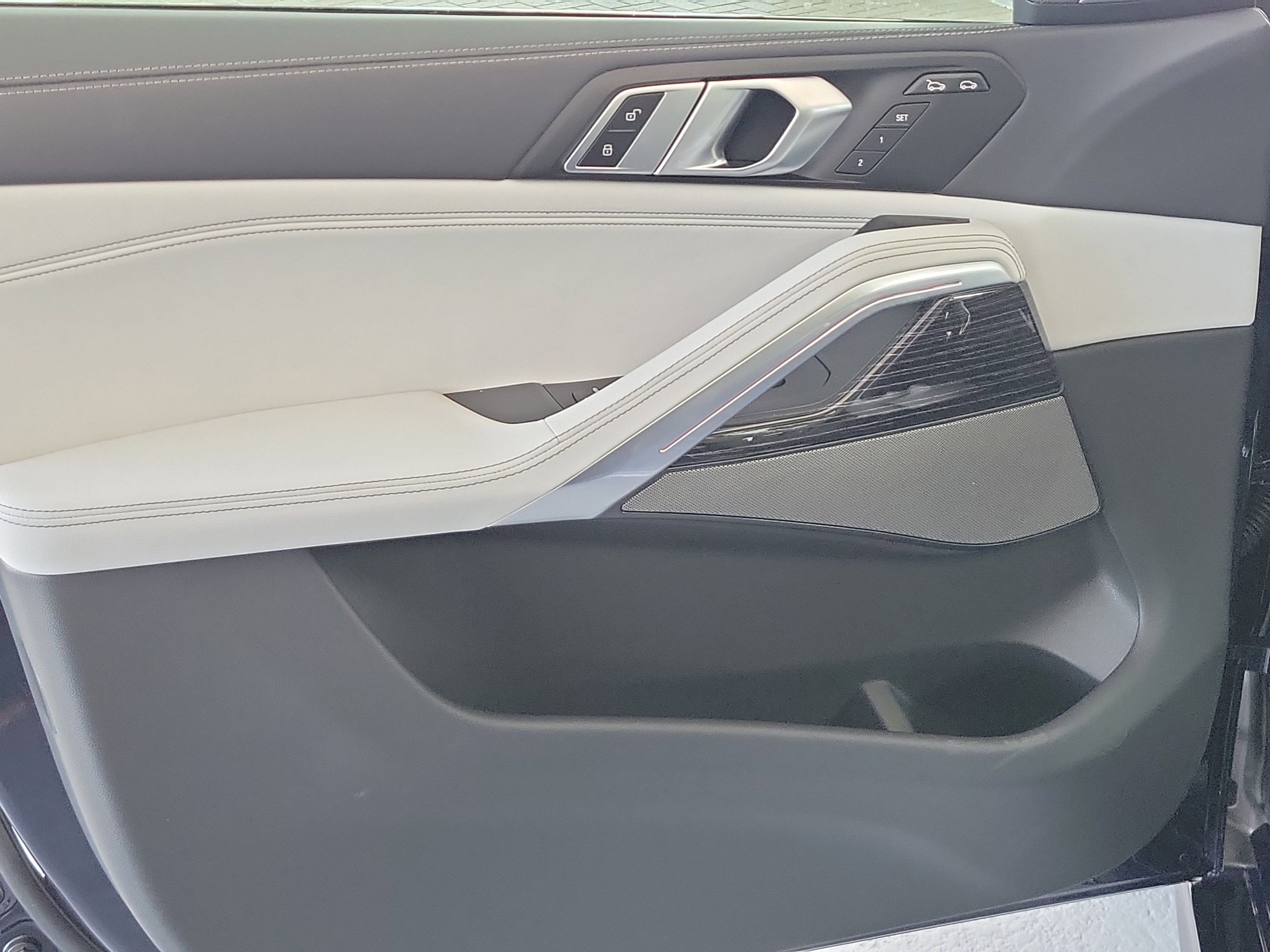 New 2027 BMW X6 xDrive40i AWD/4WD image 17