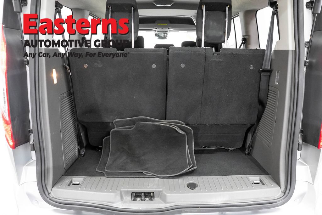 Used 2021 Ford Transit Connect XLT FWD image 11