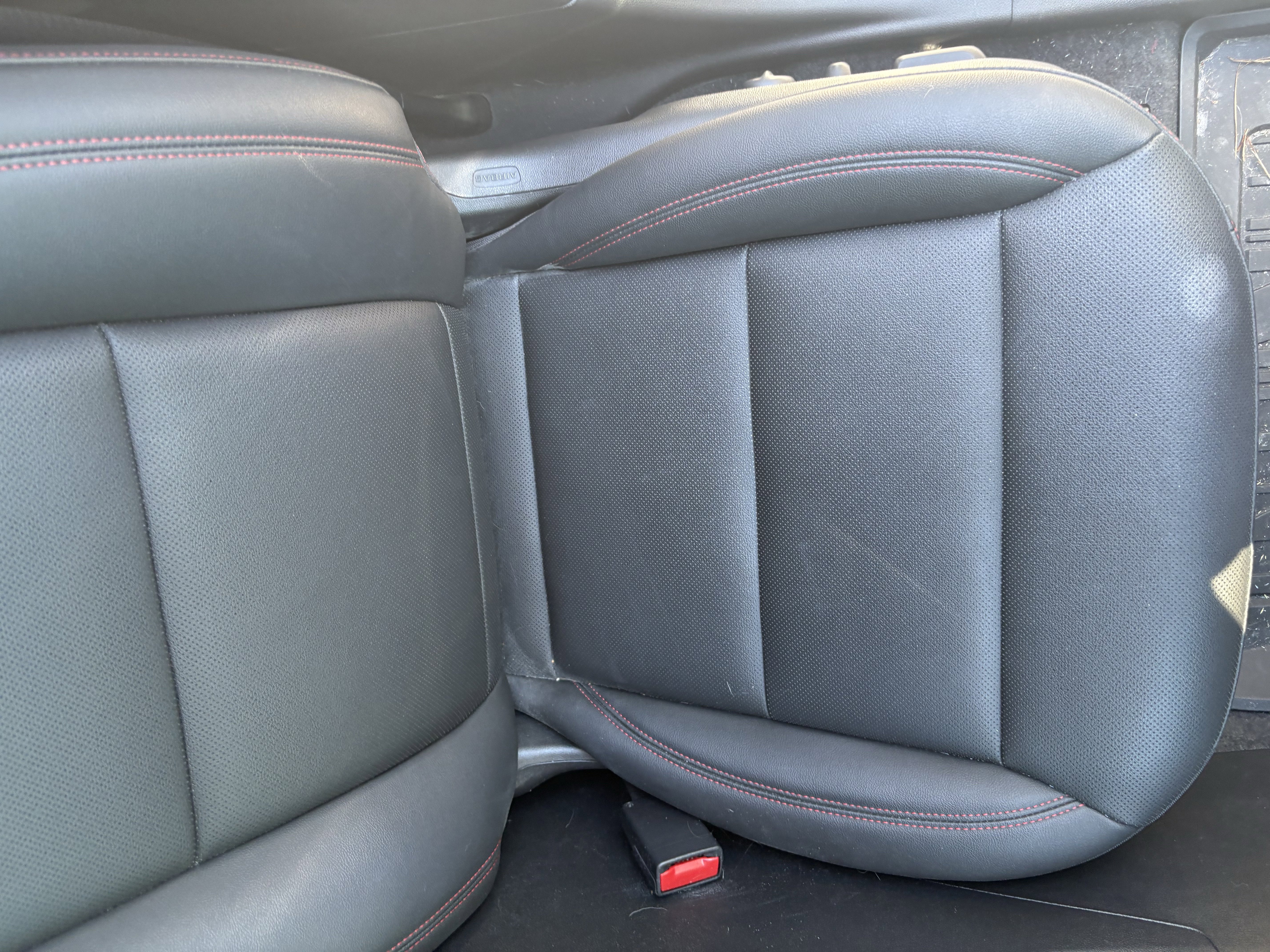 Used 2025 Chevrolet Trax RS w/ Driver Confidence Package image 8