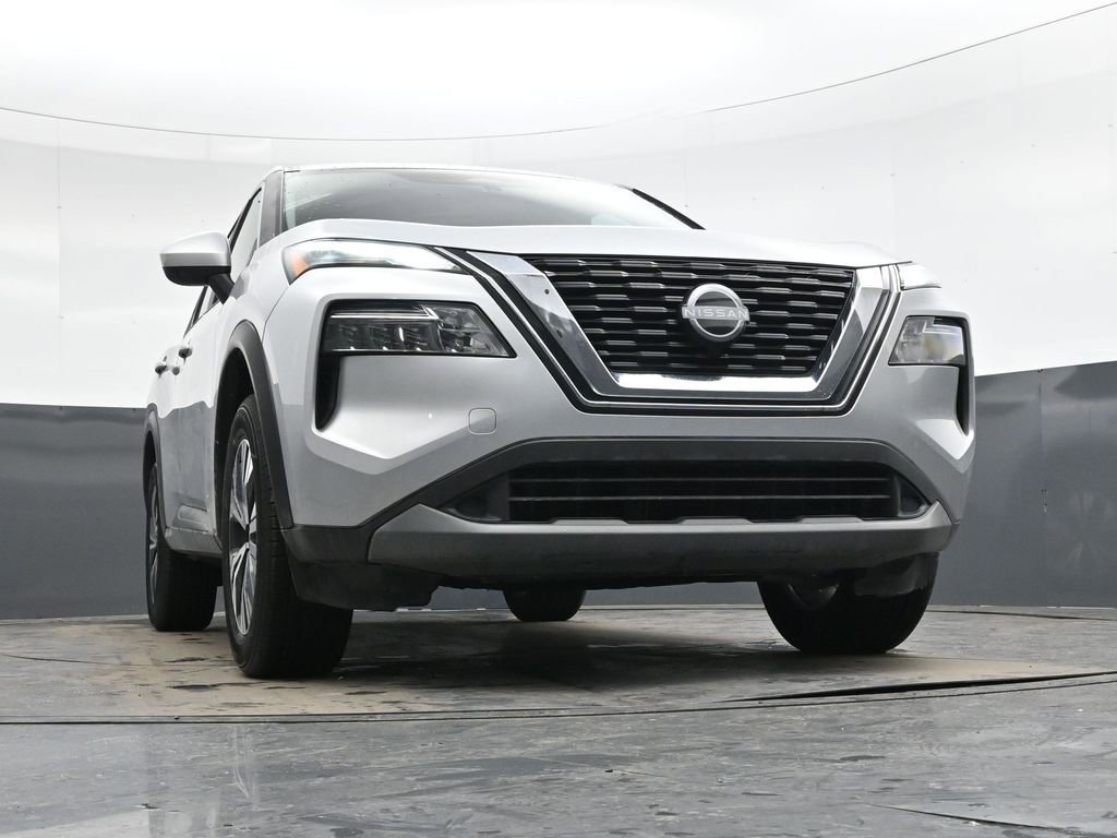 Used 2023 Nissan Rogue SV image 35