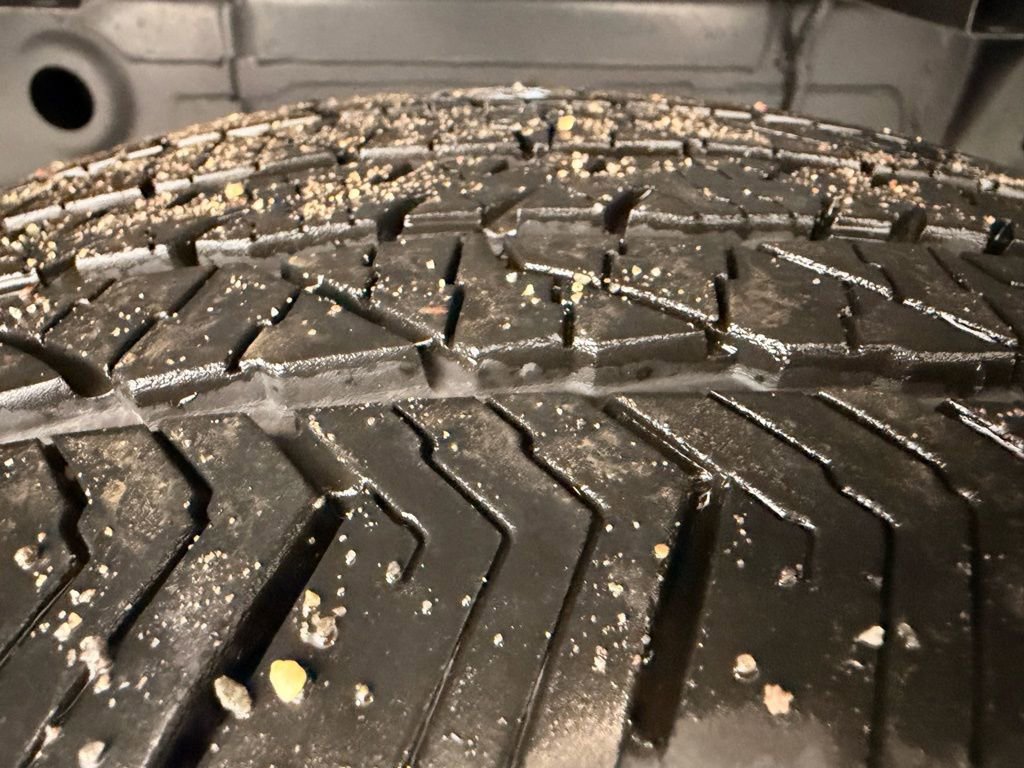 Used 2025 Ford F150 Lariat w/ Tow/Haul Package image 13