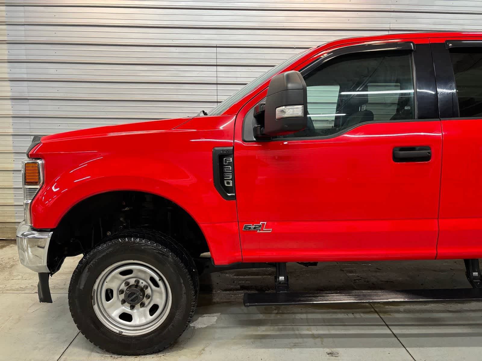 Used 2021 Ford F250 XLT AWD/4WD image 3