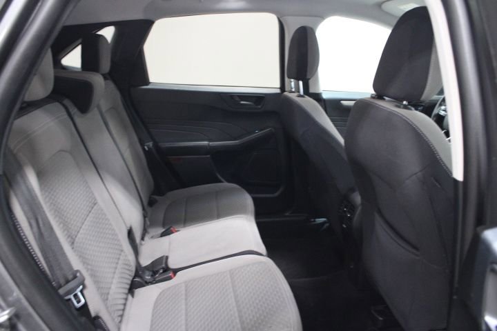 Used 2022 Ford Escape SE w/ SE Sport Appearance Package image 27
