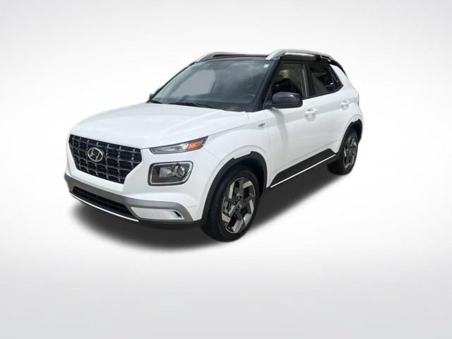 Used 2026 Hyundai Venue SEL FWD image 7