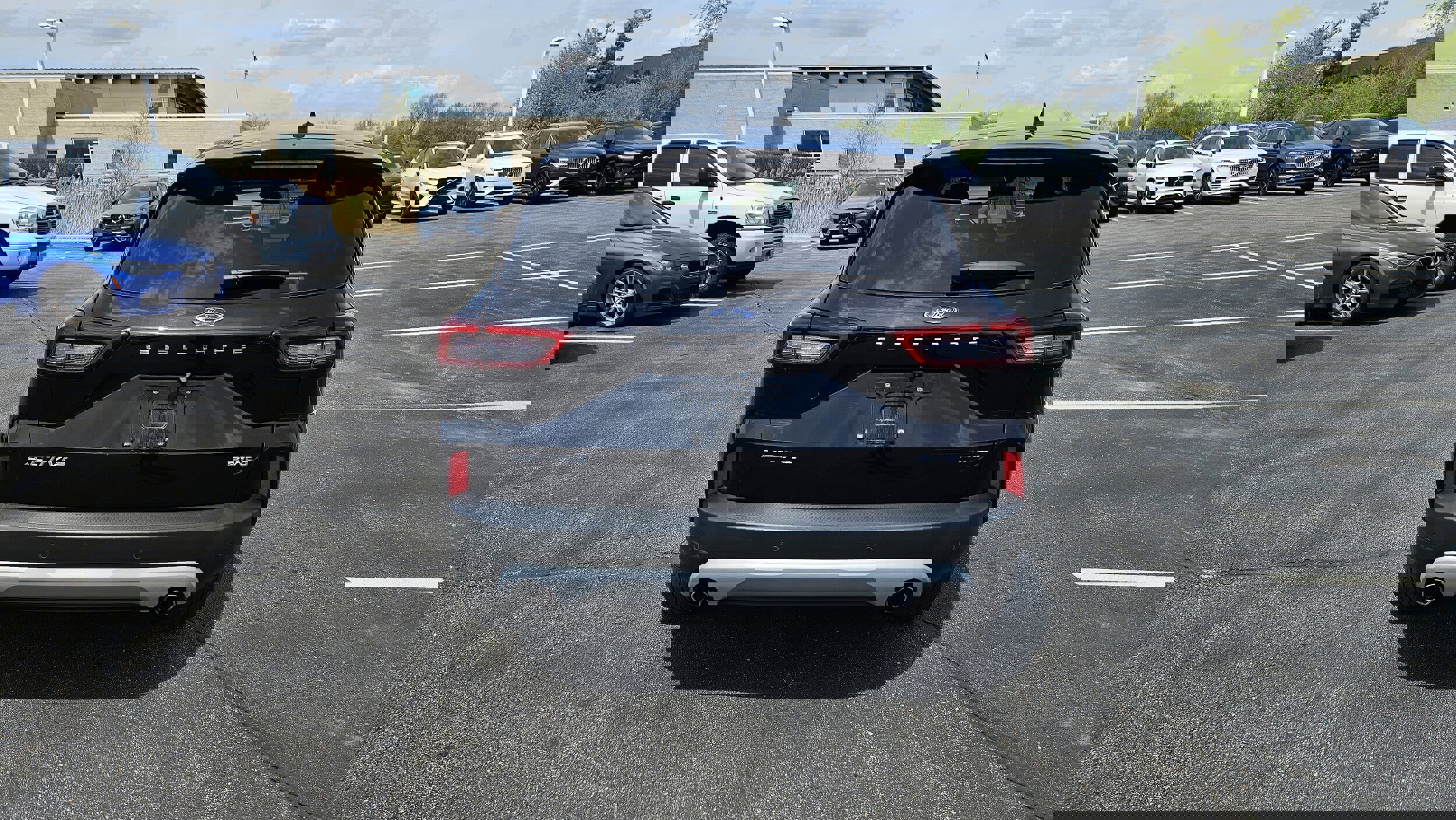 Used 2023 Ford Escape Active w/ Tech Pack #1 AWD/4WD image 5