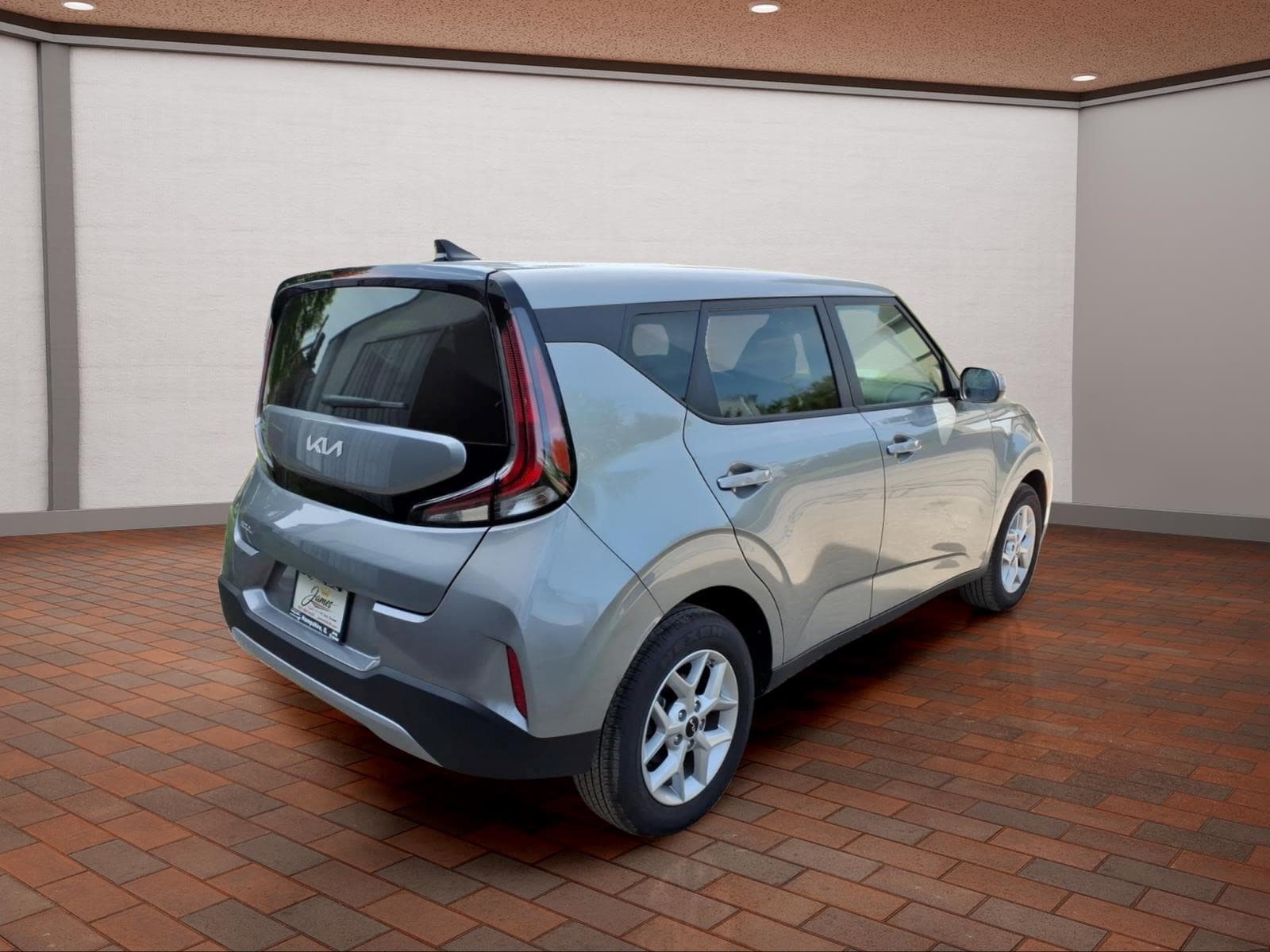 Used 2025 Kia Soul LX w/ LX Technology Package FWD image 5