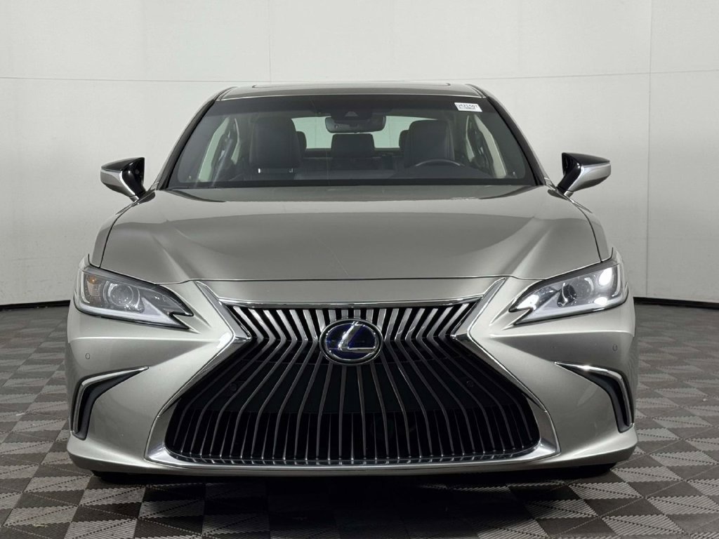 Used 2021 Lexus ES 300h w/ Accessory Package 2 FWD image 6
