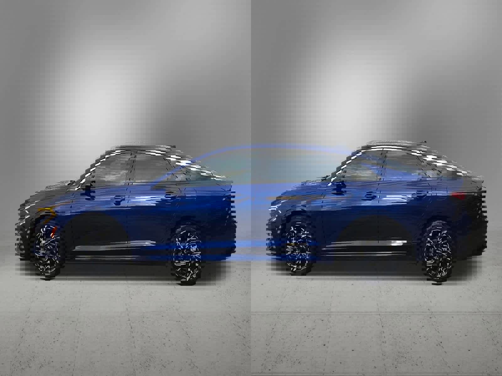 Certified 2025 Kia K5 GT-Line image 3