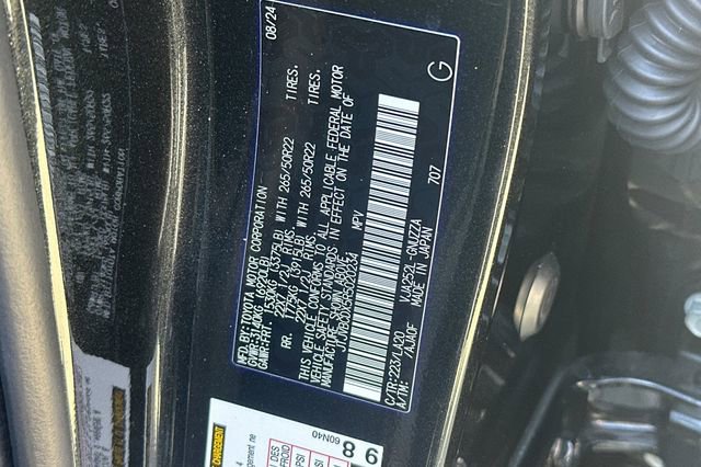 Used 2024 Lexus GX 550 w/ Accessory Package (31) AWD/4WD image 35