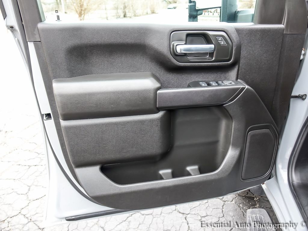 Used 2025 Chevrolet Silverado 2500 Custom w/ Custom Value Package AWD/4WD image 20