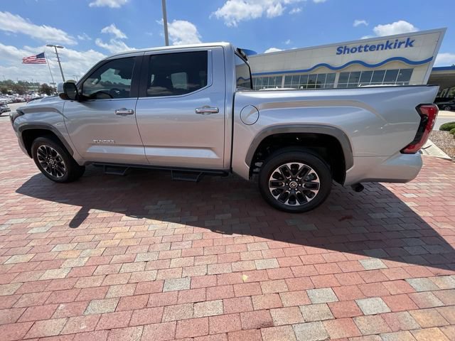 Used 2024 Toyota Tundra Limited AWD/4WD image 31