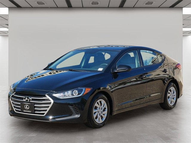 Used 2017 Hyundai Elantra SE image 2