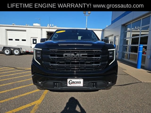 Used 2024 GMC Sierra 1500 Elevation w/ Preferred Package AWD/4WD image 3