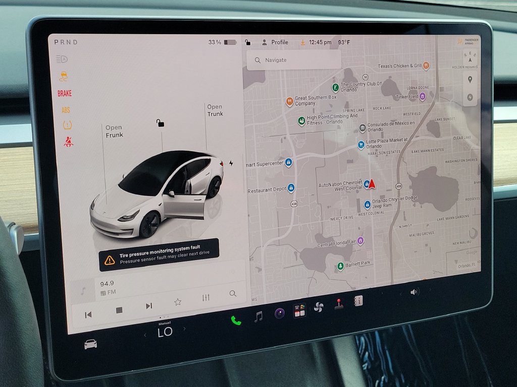 Used 2023 Tesla Model 3 Standard Range RWD image 22