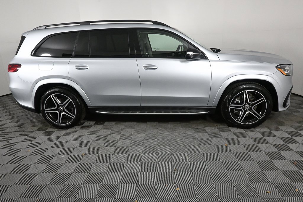 New 2026 Mercedes-Benz GLS 450 4MATIC image 26