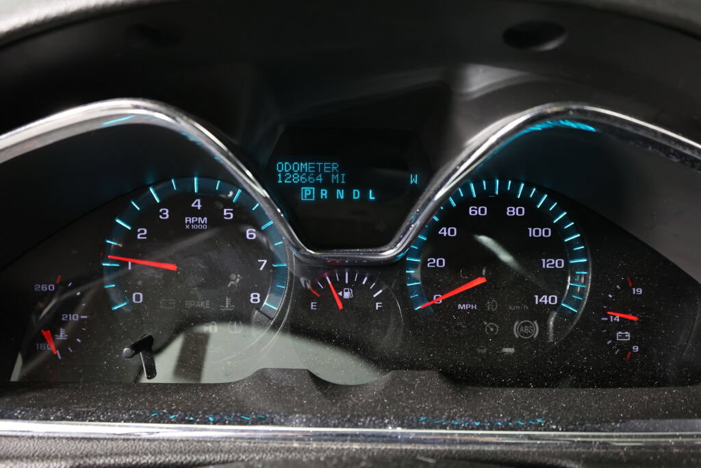 Used 2014 Chevrolet Traverse LTZ w/ LPO, 'HIT The Road' Package FWD image 31