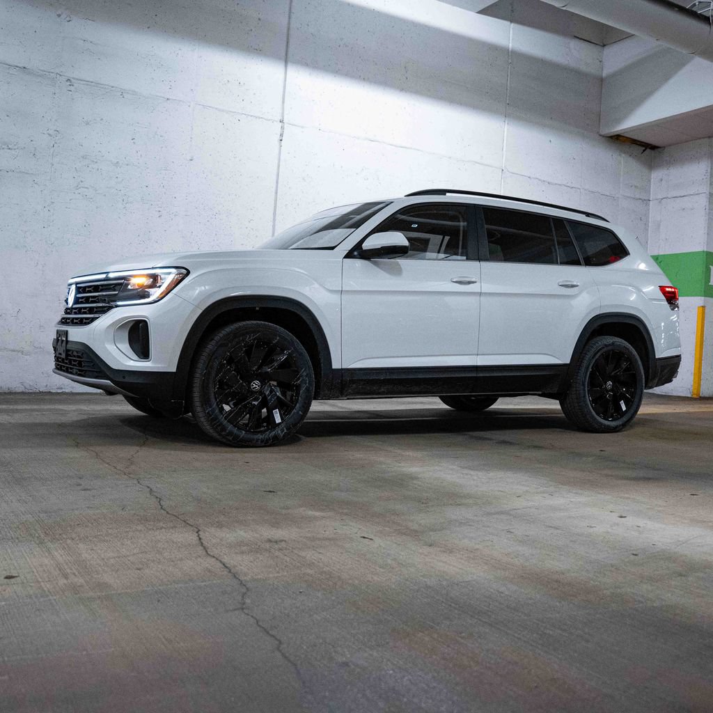 New 2026 Volkswagen Atlas SE AWD/4WD image 3