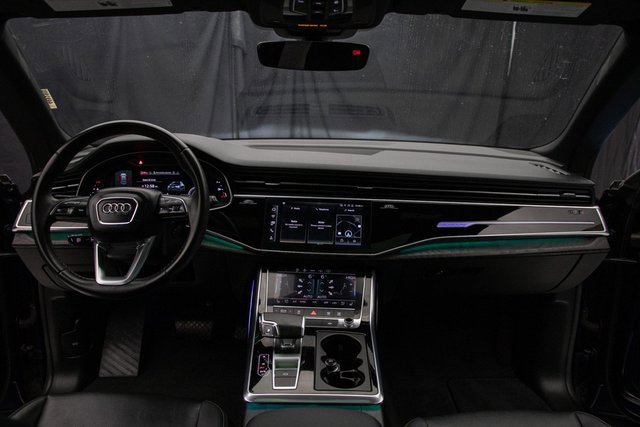 Used 2021 Audi Q8 Premium Plus image 23