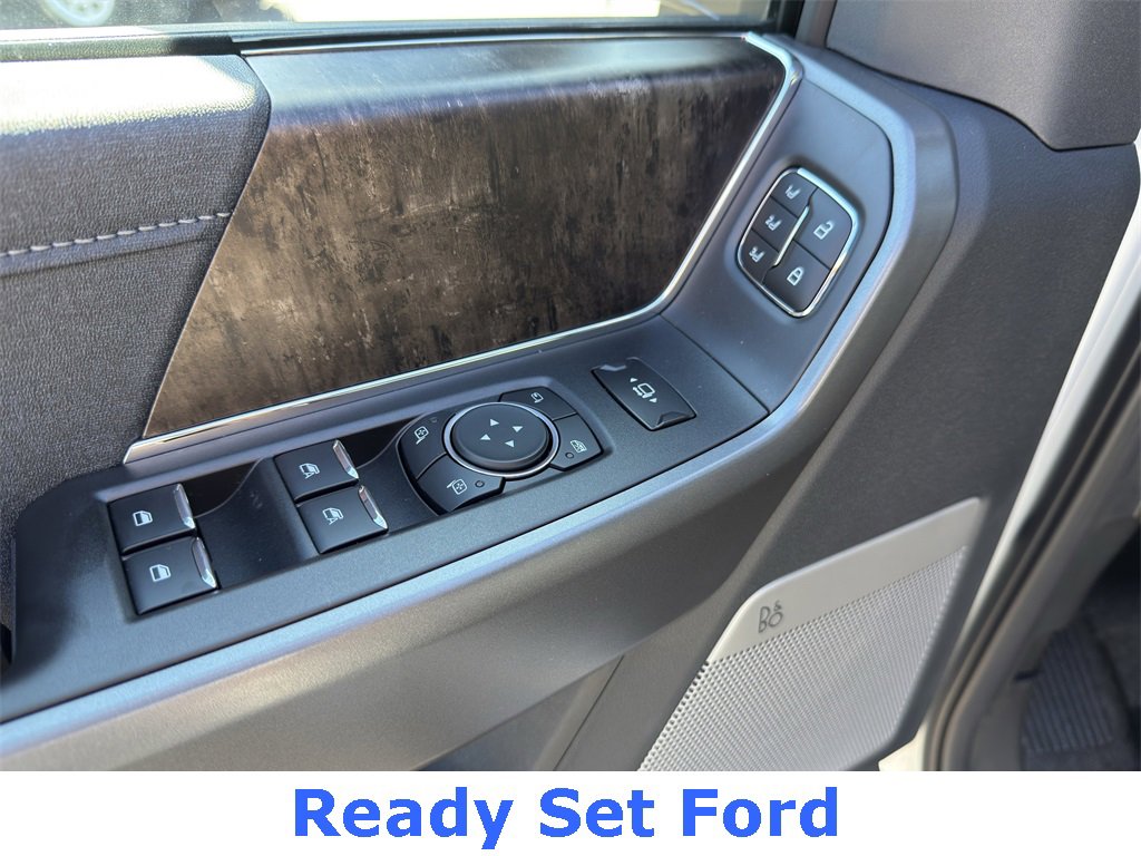 New 2026 Ford F250 Lariat image 17