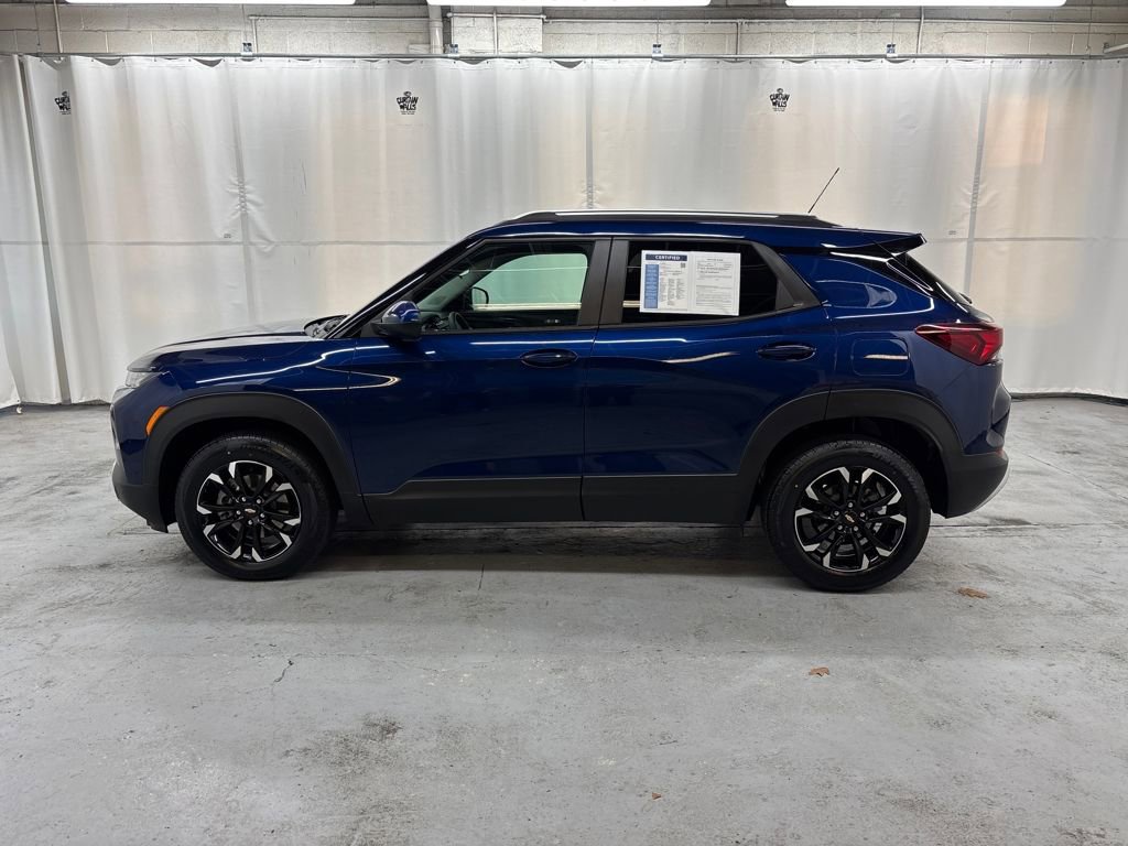 Used 2023 Chevrolet TrailBlazer LT image 2