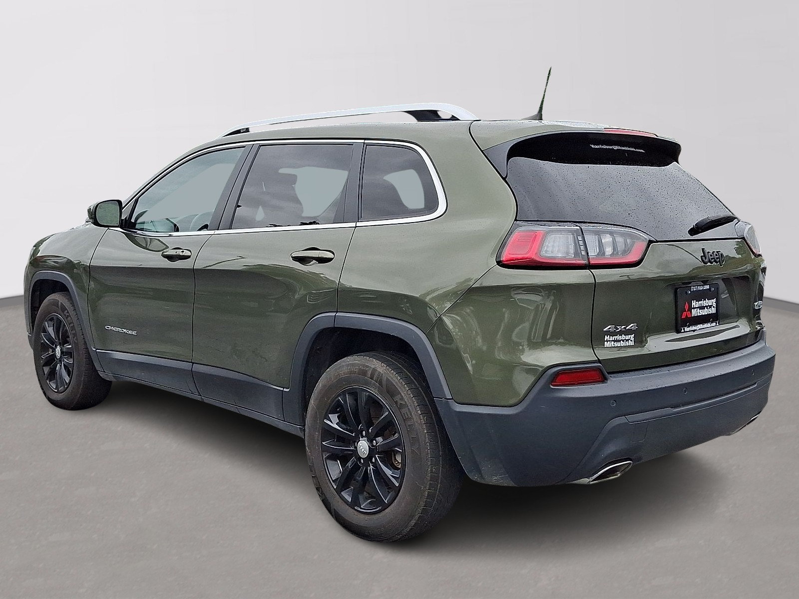 Used 2021 Jeep Cherokee Latitude Lux w/ Comfort/Convenience Group AWD/4WD image 4