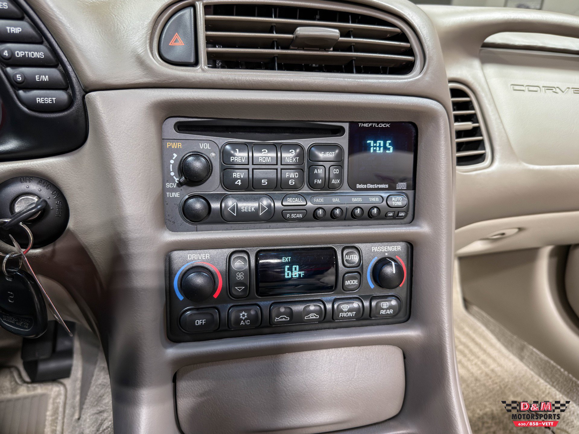 Used 2003 Chevrolet Corvette 50TH Anniversary Convertible w/ Preferred Equipment Group1 image 21