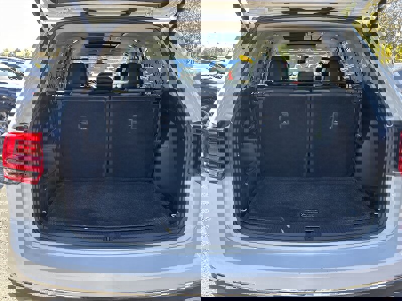 Used 2019 Volkswagen Atlas SEL image 9