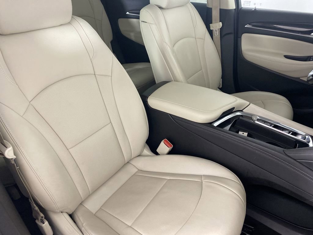 Used 2022 Buick Enclave Premium w/ Surround and Sites Package image 30