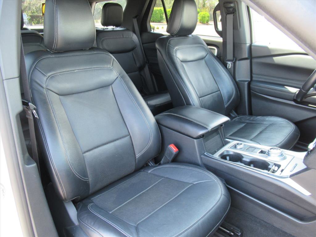Used 2020 Ford Explorer Limited image 9